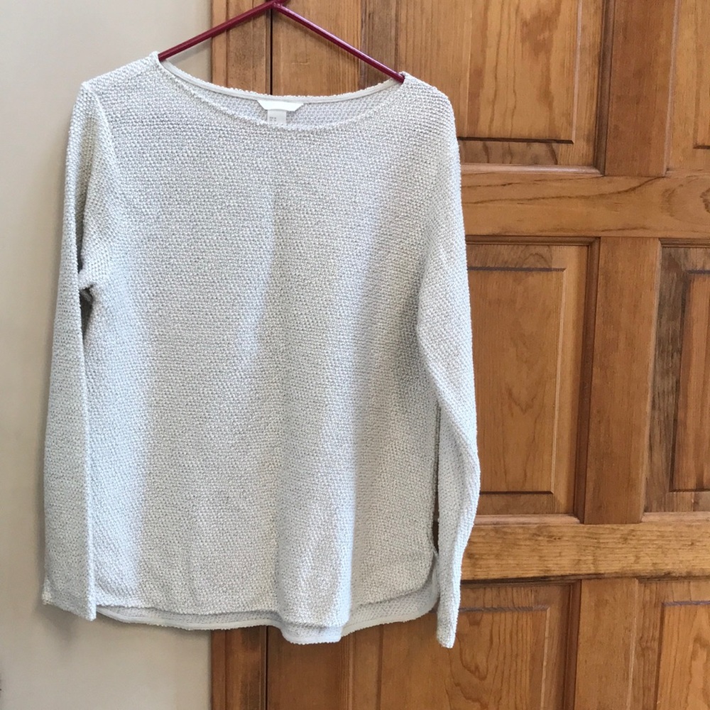 H&M sweater size medium color cream